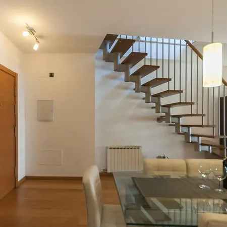 公寓 Lets Holidays Duplex Penthouse In Tossa